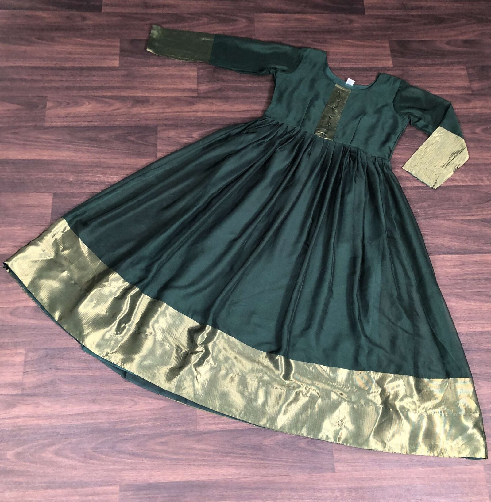 Green Elegant Chiffon Designer Gown with Golden Zari Patta ? Premium Ready-to-Wear Dress - Image 6